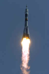 2004 exp9 launch.jpg (436252 octets)