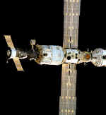 module russe zvezda.jpg (180890 octets)