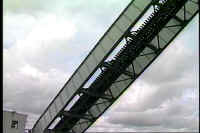 pont levis.JPG (33526 octets)