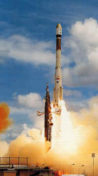 1984 V10 launch2.jpg (212992 octets)