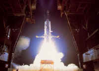 1986 V17 launch 01.jpg (88943 octets)