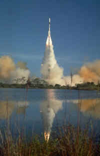 1988 V22 launch 04.jpg (191864 octets)