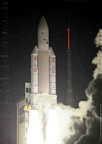 2003  V160 launch.jpg (1434088 octets)