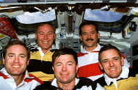 1995 STS74 crew.jpg (95448 octets)